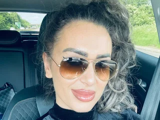 AmiRides — cam show live