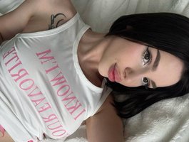 BabyDarii — cam show live