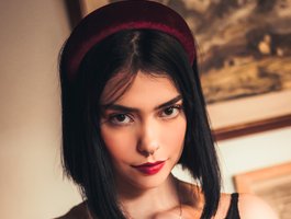 Elle Diane 👑 — cam show live