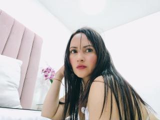 EmhilyDiaz — cam show live