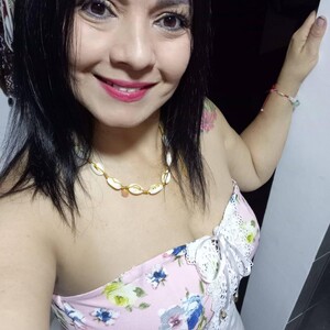 EsmeraldaXO — cam show live