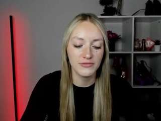 EvelynBlond — cam show live