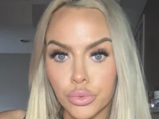 GoddessBuffBarbie — cam show live