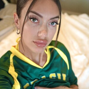 KylieNicole — cam show live