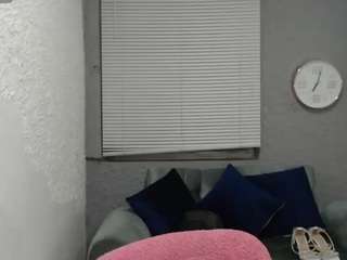 leilanewgirl — cam show live