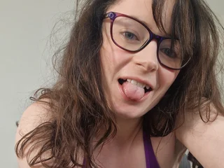 LucieWinters_UK — cam show live