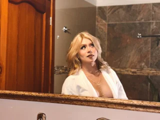 MiaVel — cam show live