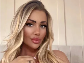 myaxjacie — cam show live