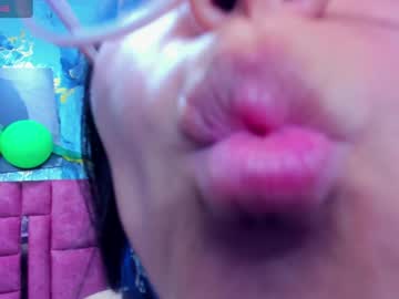 nezukoks — cam show live