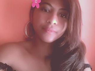 Prianka — cam show live