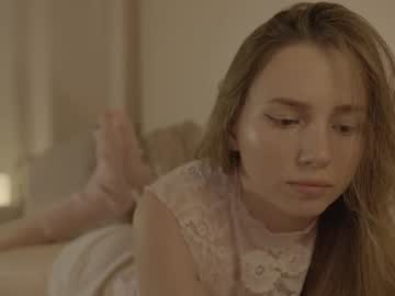 shypeachmaru — cam show live