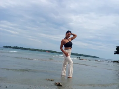 UrSweetAsianLady_02 — cam show live