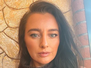 Victoria_After_Hours — cam show live