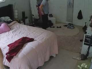 voyeurcam house charleys room — cam show live