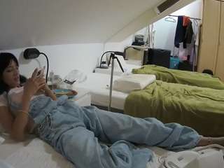 Julmodels Bedroom-D4 — cam show live
