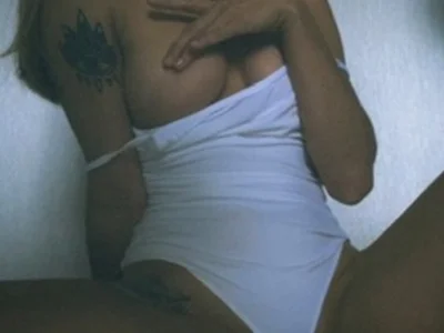 White_mistress — cam show live