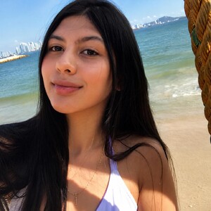 WhitneyR — cam show live