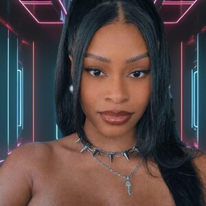ZiaZia — cam show live